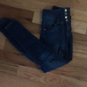 Size 0 dark wash skinny jeans